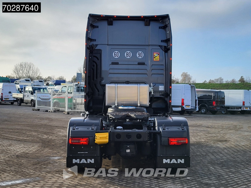 MAN TGX 18.520 4X2 Individual Lion S! New Hydrauliks GX Retarder Full-Air 2x Tanks Navi LED ACC Euro 6 - Tegljač: slika MAN TGX 18.520 4X2 Individual Lion S! New Hydrauliks GX Retarder Full-Air 2x Tanks Navi LED ACC Euro 6 - Tegljač MAN TGX 18.520 4X2 Individual Lion S! New Hydrauliks GX Retarder Full-Air 2x Tanks Navi LED ACC Euro 6 - Tegljač: slika MAN TGX 18.520 4X2 Individual Lion S! New Hydrauliks GX Retarder Full-Air 2x Tanks Navi LED ACC Euro 6 - Tegljač