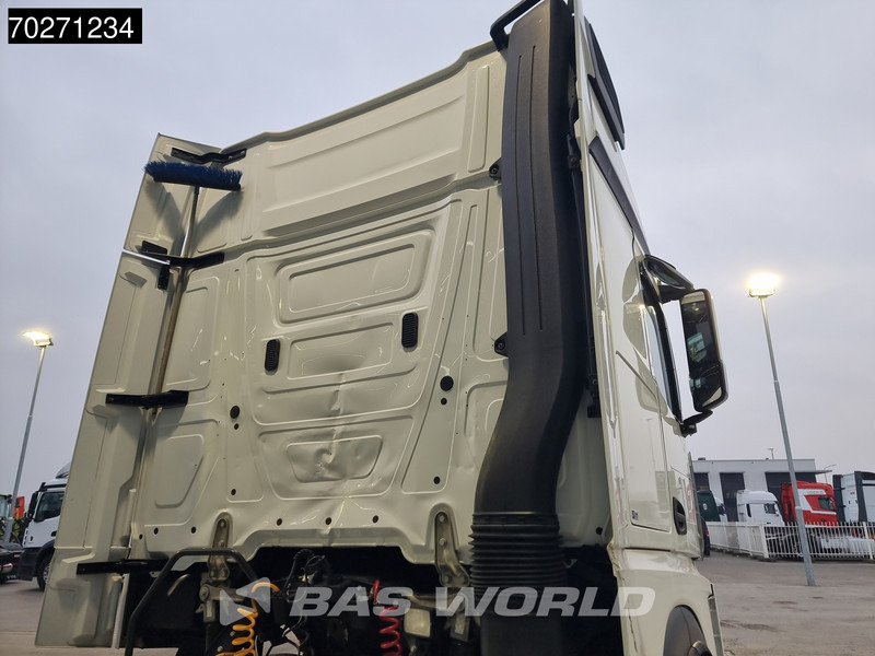 Mercedes-Benz Actros 1842 4X2 GigaSpace 2x Tanks Standklima - Tegljač: slika Mercedes-Benz Actros 1842 4X2 GigaSpace 2x Tanks Standklima - Tegljač Mercedes-Benz Actros 1842 4X2 GigaSpace 2x Tanks Standklima - Tegljač: slika Mercedes-Benz Actros 1842 4X2 GigaSpace 2x Tanks Standklima - Tegljač