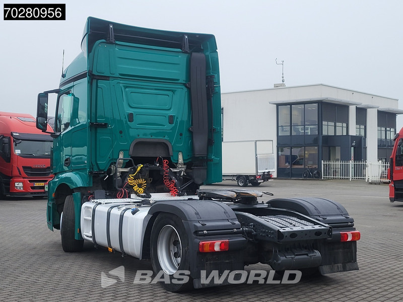 Mercedes-Benz Actros 1843 Actros 4X2 StreamSpace Euro 6 - Tegljač: slika Mercedes-Benz Actros 1843 Actros 4X2 StreamSpace Euro 6 - Tegljač Mercedes-Benz Actros 1843 Actros 4X2 StreamSpace Euro 6 - Tegljač: slika Mercedes-Benz Actros 1843 Actros 4X2 StreamSpace Euro 6 - Tegljač