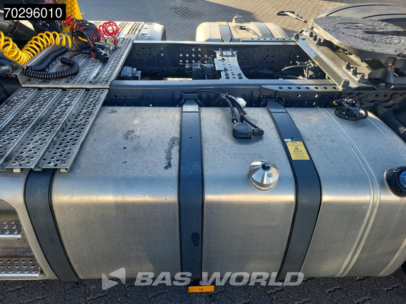 Tegljač Mercedes-Benz Actros 1845 Actros 4X2 BigSpace 2xTanks Standklima Mirror Cam Euro 6: slika Tegljač Mercedes-Benz Actros 1845 Actros 4X2 BigSpace 2xTanks Standklima Mirror Cam Euro 6