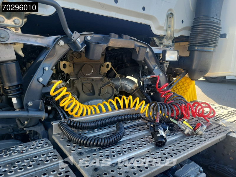 Tegljač Mercedes-Benz Actros 1845 Actros 4X2 BigSpace 2xTanks Standklima Mirror Cam Euro 6: slika Tegljač Mercedes-Benz Actros 1845 Actros 4X2 BigSpace 2xTanks Standklima Mirror Cam Euro 6