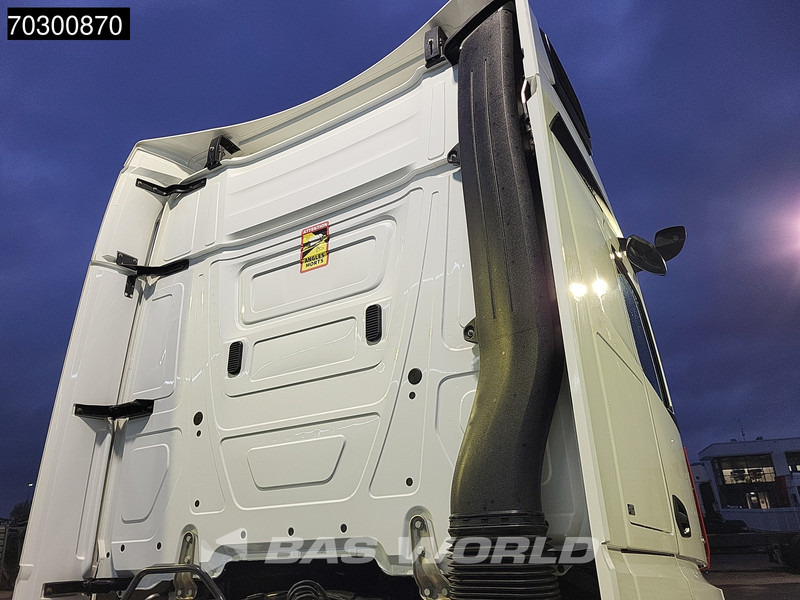 Mercedes-Benz Actros 1848 4X2 StreamSpace Retarder 2xTanks - Tegljač: slika Mercedes-Benz Actros 1848 4X2 StreamSpace Retarder 2xTanks - Tegljač Mercedes-Benz Actros 1848 4X2 StreamSpace Retarder 2xTanks - Tegljač: slika Mercedes-Benz Actros 1848 4X2 StreamSpace Retarder 2xTanks - Tegljač