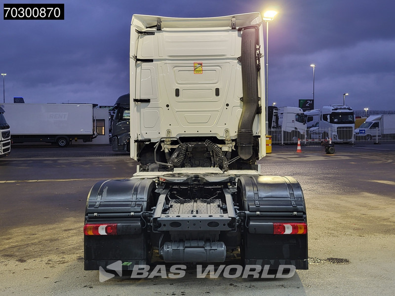 Mercedes-Benz Actros 1848 4X2 StreamSpace Retarder 2xTanks - Tegljač: slika Mercedes-Benz Actros 1848 4X2 StreamSpace Retarder 2xTanks - Tegljač Mercedes-Benz Actros 1848 4X2 StreamSpace Retarder 2xTanks - Tegljač: slika Mercedes-Benz Actros 1848 4X2 StreamSpace Retarder 2xTanks - Tegljač