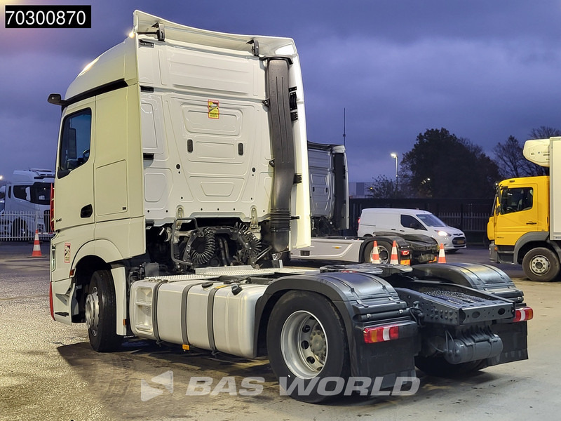 Mercedes-Benz Actros 1848 4X2 StreamSpace Retarder 2xTanks - Tegljač: slika Mercedes-Benz Actros 1848 4X2 StreamSpace Retarder 2xTanks - Tegljač Mercedes-Benz Actros 1848 4X2 StreamSpace Retarder 2xTanks - Tegljač: slika Mercedes-Benz Actros 1848 4X2 StreamSpace Retarder 2xTanks - Tegljač