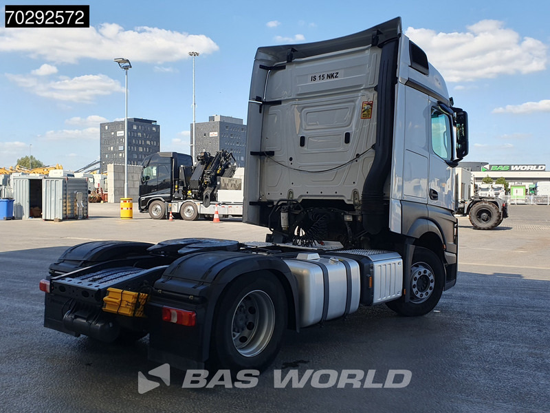 Mercedes-Benz Actros 1851 4X2 2xTanks Euro 6 - Tegljač: slika Mercedes-Benz Actros 1851 4X2 2xTanks Euro 6 - Tegljač Mercedes-Benz Actros 1851 4X2 2xTanks Euro 6 - Tegljač: slika Mercedes-Benz Actros 1851 4X2 2xTanks Euro 6 - Tegljač