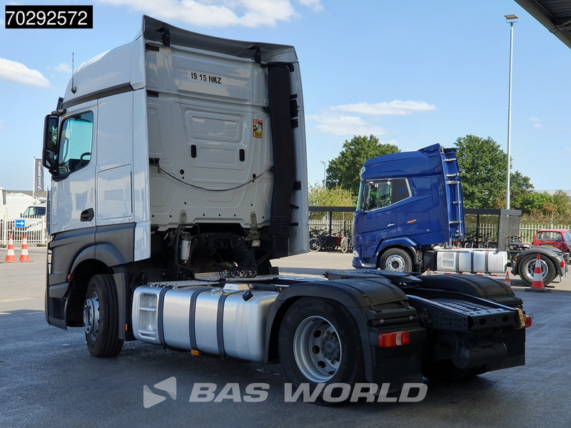 Mercedes-Benz Actros 1851 4X2 2xTanks Euro 6 - Tegljač: slika Mercedes-Benz Actros 1851 4X2 2xTanks Euro 6 - Tegljač Mercedes-Benz Actros 1851 4X2 2xTanks Euro 6 - Tegljač: slika Mercedes-Benz Actros 1851 4X2 2xTanks Euro 6 - Tegljač