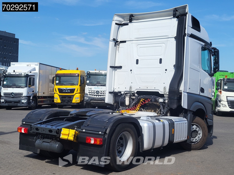 Mercedes-Benz Actros 1851 4X2 2xTanks Euro 6 - Tegljač: slika Mercedes-Benz Actros 1851 4X2 2xTanks Euro 6 - Tegljač Mercedes-Benz Actros 1851 4X2 2xTanks Euro 6 - Tegljač: slika Mercedes-Benz Actros 1851 4X2 2xTanks Euro 6 - Tegljač