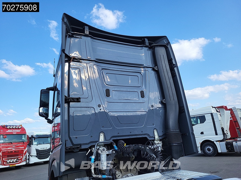 Mercedes-Benz Actros 1851 4X2 BigSpace 2x Tanks - Tegljač: slika Mercedes-Benz Actros 1851 4X2 BigSpace 2x Tanks - Tegljač Mercedes-Benz Actros 1851 4X2 BigSpace 2x Tanks - Tegljač: slika Mercedes-Benz Actros 1851 4X2 BigSpace 2x Tanks - Tegljač