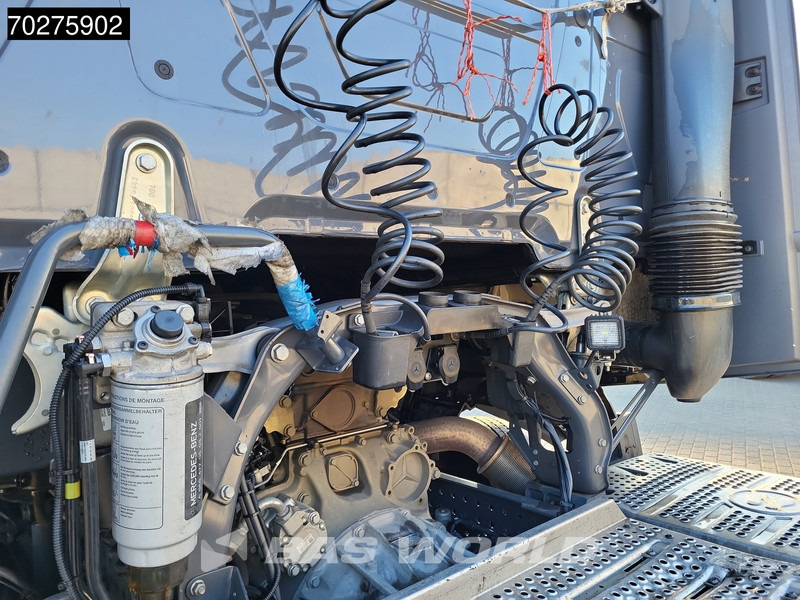 Mercedes-Benz Actros 1851 4X2 BigSpace 2x Tanks - Tegljač: slika Mercedes-Benz Actros 1851 4X2 BigSpace 2x Tanks - Tegljač Mercedes-Benz Actros 1851 4X2 BigSpace 2x Tanks - Tegljač: slika Mercedes-Benz Actros 1851 4X2 BigSpace 2x Tanks - Tegljač