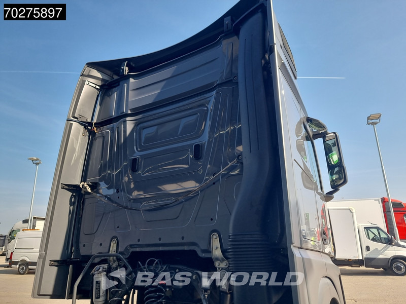 Mercedes-Benz Actros 1851 4X2 BigSpace 2x Tanks - Tegljač: slika Mercedes-Benz Actros 1851 4X2 BigSpace 2x Tanks - Tegljač Mercedes-Benz Actros 1851 4X2 BigSpace 2x Tanks - Tegljač: slika Mercedes-Benz Actros 1851 4X2 BigSpace 2x Tanks - Tegljač
