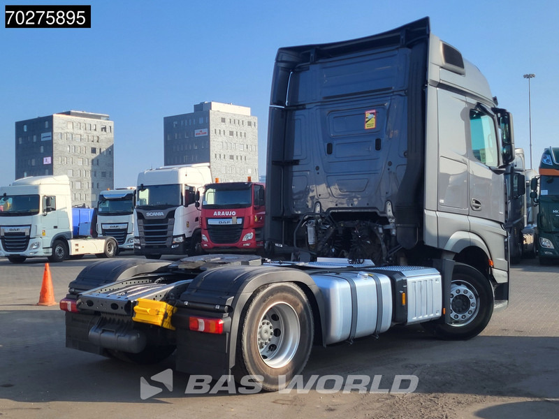 Mercedes-Benz Actros 1851 4X2 BigSpace 2x Tanks - Tegljač: slika Mercedes-Benz Actros 1851 4X2 BigSpace 2x Tanks - Tegljač Mercedes-Benz Actros 1851 4X2 BigSpace 2x Tanks - Tegljač: slika Mercedes-Benz Actros 1851 4X2 BigSpace 2x Tanks - Tegljač