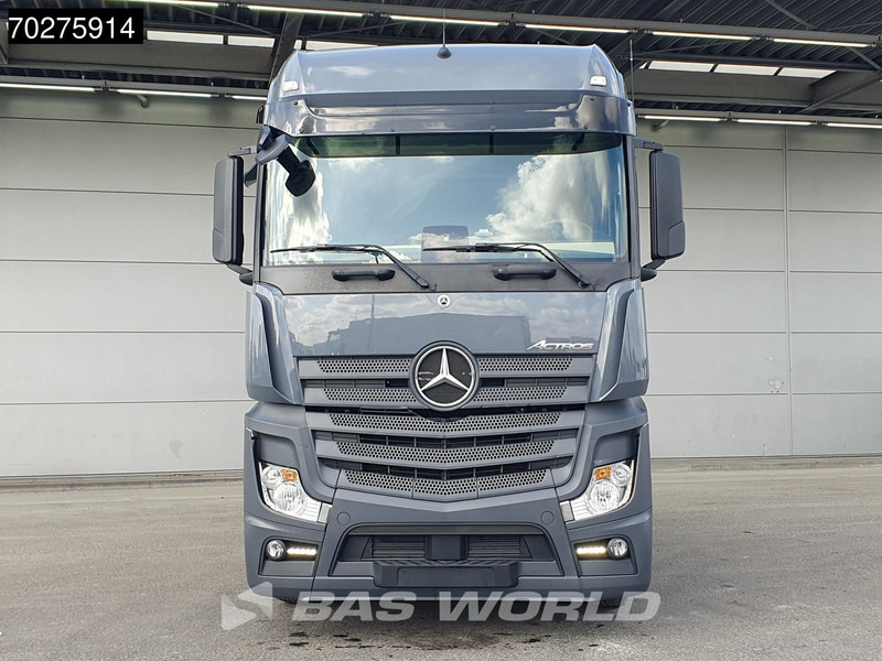 Mercedes-Benz Actros 1851 4X2 - Tegljač: slika Mercedes-Benz Actros 1851 4X2 - Tegljač Mercedes-Benz Actros 1851 4X2 - Tegljač: slika Mercedes-Benz Actros 1851 4X2 - Tegljač
