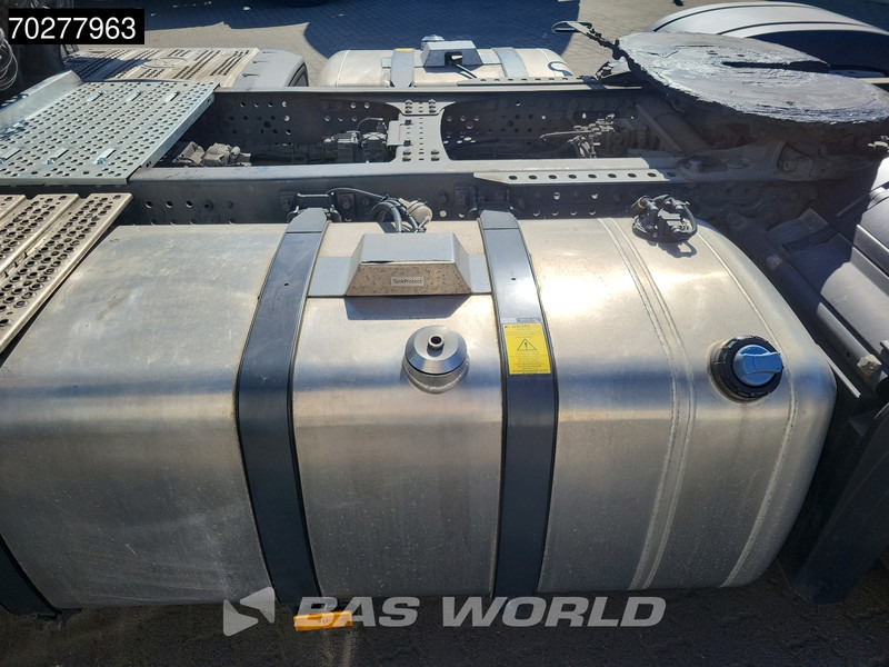 Mercedes-Benz Actros 1851 Actros 4X2 BigSpace 2x Tanks - Tegljač: slika Mercedes-Benz Actros 1851 Actros 4X2 BigSpace 2x Tanks - Tegljač Mercedes-Benz Actros 1851 Actros 4X2 BigSpace 2x Tanks - Tegljač: slika Mercedes-Benz Actros 1851 Actros 4X2 BigSpace 2x Tanks - Tegljač