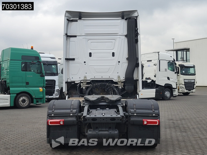 Mercedes-Benz Actros 1863 Actros 4X2 BigSpace Retarder 2x Tanks - Tegljač: slika Mercedes-Benz Actros 1863 Actros 4X2 BigSpace Retarder 2x Tanks - Tegljač Mercedes-Benz Actros 1863 Actros 4X2 BigSpace Retarder 2x Tanks - Tegljač: slika Mercedes-Benz Actros 1863 Actros 4X2 BigSpace Retarder 2x Tanks - Tegljač
