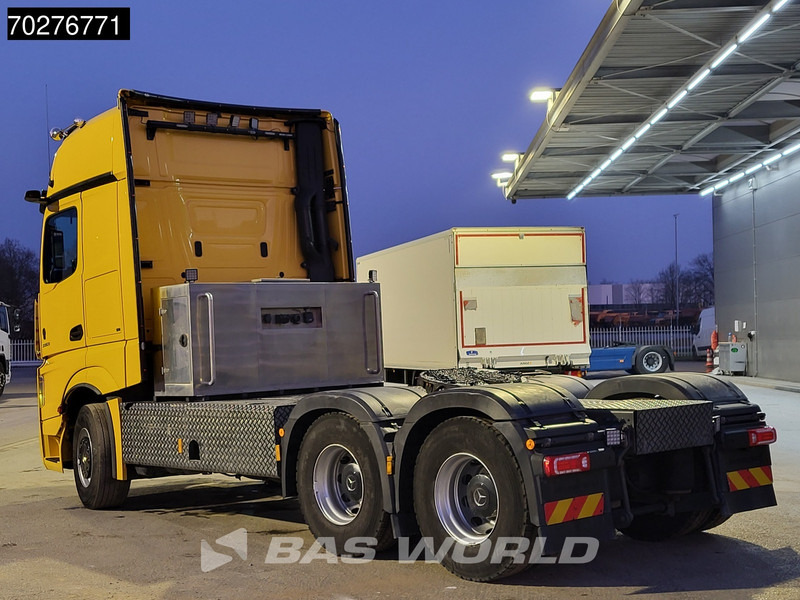 Mercedes-Benz Actros 3353 Actros 6X4 Big-Axle Mirror cam 2X Tanks Navi Xenon - Tegljač: slika Mercedes-Benz Actros 3353 Actros 6X4 Big-Axle Mirror cam 2X Tanks Navi Xenon - Tegljač Mercedes-Benz Actros 3353 Actros 6X4 Big-Axle Mirror cam 2X Tanks Navi Xenon - Tegljač: slika Mercedes-Benz Actros 3353 Actros 6X4 Big-Axle Mirror cam 2X Tanks Navi Xenon - Tegljač