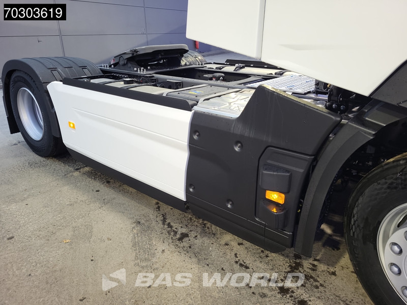 Novi Tegljač Renault T 520 4X2 NEW! Retarder 2xTanks ACC Standklima LED: slika Novi Tegljač Renault T 520 4X2 NEW! Retarder 2xTanks ACC Standklima LED