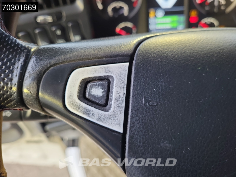 Tegljač Scania R560 R 6X2 Manual Retarder Lift+Lenkachse Euro5: slika Tegljač Scania R560 R 6X2 Manual Retarder Lift+Lenkachse Euro5 Tegljač Scania R560 R 6X2 Manual Retarder Lift+Lenkachse Euro5: slika Tegljač Scania R560 R 6X2 Manual Retarder Lift+Lenkachse Euro5