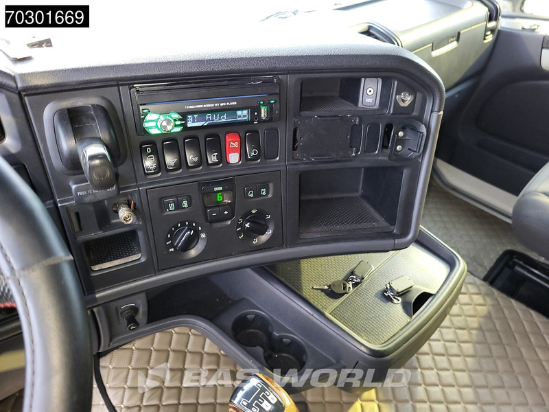 Tegljač Scania R560 R 6X2 Manual Retarder Lift+Lenkachse Euro5: slika Tegljač Scania R560 R 6X2 Manual Retarder Lift+Lenkachse Euro5 Tegljač Scania R560 R 6X2 Manual Retarder Lift+Lenkachse Euro5: slika Tegljač Scania R560 R 6X2 Manual Retarder Lift+Lenkachse Euro5