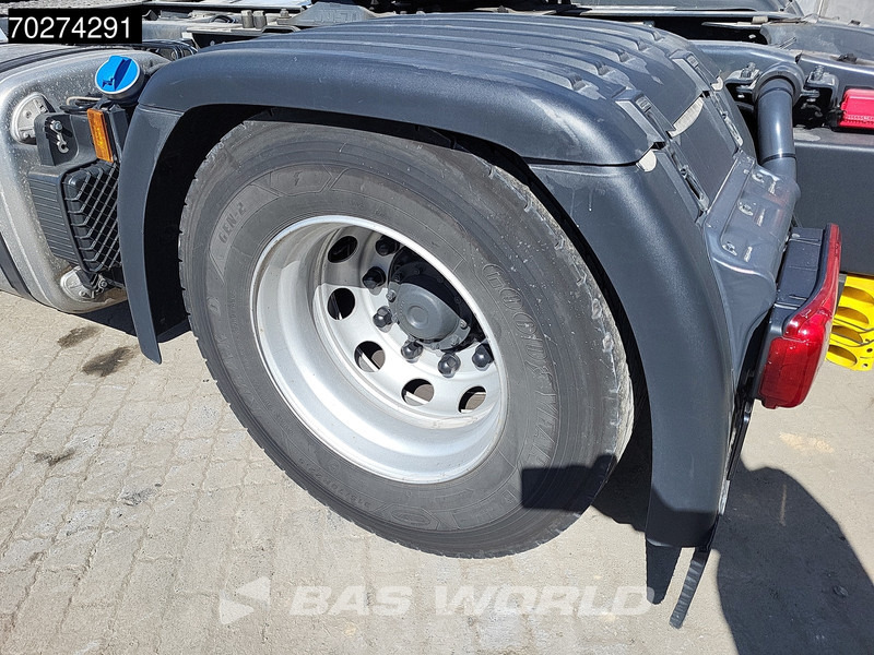 Tegljač Scania S460 S 4X2 Retarder 2x Tanks ACC Euro 6: slika Tegljač Scania S460 S 4X2 Retarder 2x Tanks ACC Euro 6