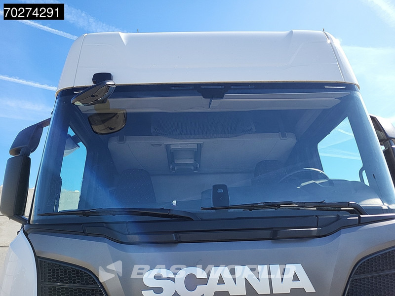 Tegljač Scania S460 S 4X2 Retarder 2x Tanks ACC Euro 6: slika Tegljač Scania S460 S 4X2 Retarder 2x Tanks ACC Euro 6