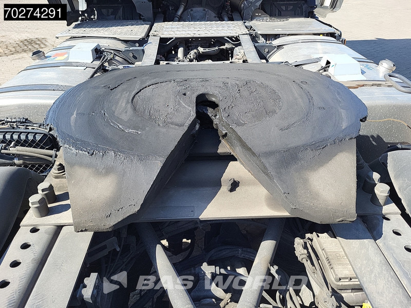 Tegljač Scania S460 S 4X2 Retarder 2x Tanks ACC Euro 6: slika Tegljač Scania S460 S 4X2 Retarder 2x Tanks ACC Euro 6