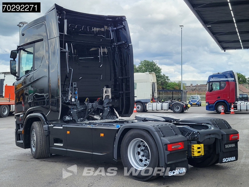 Scania S500 4X2 NEW! Full-Air Retarder Leder 2x Tanks ACC Standklima - Tegljač: slika Scania S500 4X2 NEW! Full-Air Retarder Leder 2x Tanks ACC Standklima - Tegljač Scania S500 4X2 NEW! Full-Air Retarder Leder 2x Tanks ACC Standklima - Tegljač: slika Scania S500 4X2 NEW! Full-Air Retarder Leder 2x Tanks ACC Standklima - Tegljač