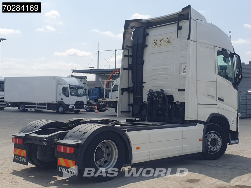 Volvo FH 460 FH 4X2 Globetrotter VEB+ Euro 6 - Tegljač: slika Volvo FH 460 FH 4X2 Globetrotter VEB+ Euro 6 - Tegljač Volvo FH 460 FH 4X2 Globetrotter VEB+ Euro 6 - Tegljač: slika Volvo FH 460 FH 4X2 Globetrotter VEB+ Euro 6 - Tegljač
