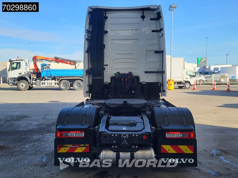 Volvo FH 500 4X2 XL Retarder VEB+ TC I-ParkCool 2x Tanks - Tegljač: slika Volvo FH 500 4X2 XL Retarder VEB+ TC I-ParkCool 2x Tanks - Tegljač Volvo FH 500 4X2 XL Retarder VEB+ TC I-ParkCool 2x Tanks - Tegljač: slika Volvo FH 500 4X2 XL Retarder VEB+ TC I-ParkCool 2x Tanks - Tegljač