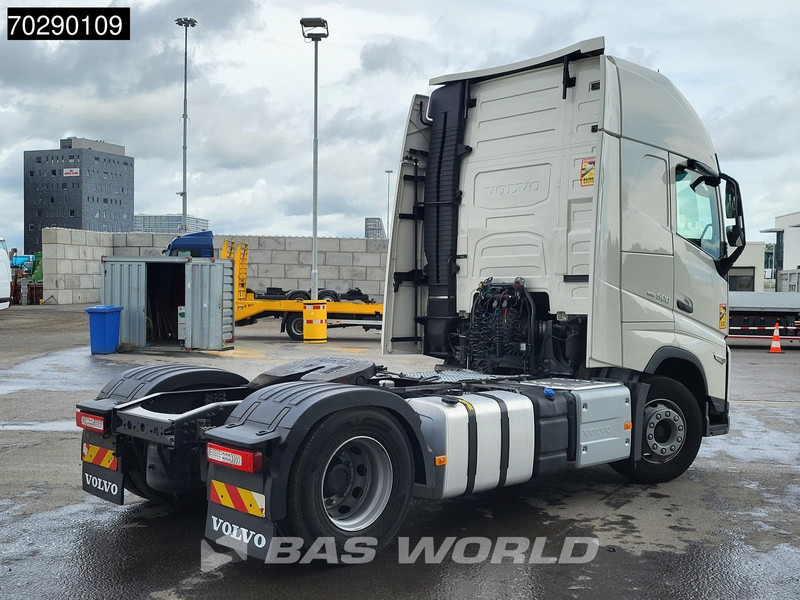 Volvo FH 500 4X2 XL VEB+ 2xTanks Navi LED ACC Euro 6 - Tegljač: slika Volvo FH 500 4X2 XL VEB+ 2xTanks Navi LED ACC Euro 6 - Tegljač Volvo FH 500 4X2 XL VEB+ 2xTanks Navi LED ACC Euro 6 - Tegljač: slika Volvo FH 500 4X2 XL VEB+ 2xTanks Navi LED ACC Euro 6 - Tegljač