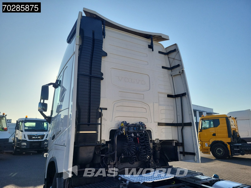 Volvo FH 500 FH 4X2 XL 2xTanks VEB+ Xenon Navi Euro 6 - Tegljač: slika Volvo FH 500 FH 4X2 XL 2xTanks VEB+ Xenon Navi Euro 6 - Tegljač Volvo FH 500 FH 4X2 XL 2xTanks VEB+ Xenon Navi Euro 6 - Tegljač: slika Volvo FH 500 FH 4X2 XL 2xTanks VEB+ Xenon Navi Euro 6 - Tegljač