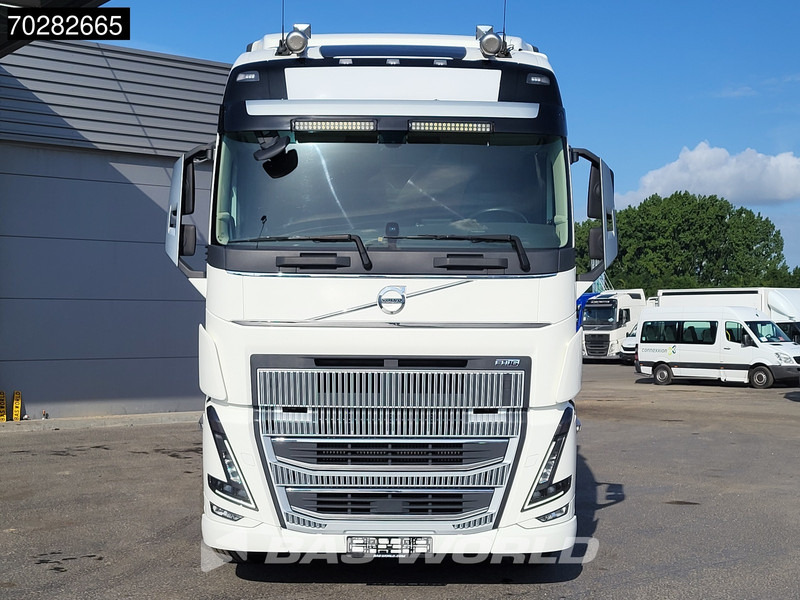 Tegljač Volvo FH16 750 FH16 6X6 X-Track Liftachse Full-Air VDS VEB+ Alcoa's ACC LED Alcoa's: slika Tegljač Volvo FH16 750 FH16 6X6 X-Track Liftachse Full-Air VDS VEB+ Alcoa's ACC LED Alcoa's