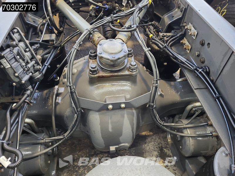 Tegljač Volvo FM 370 FM 4X2 NL-Truck ADR VEB: slika Tegljač Volvo FM 370 FM 4X2 NL-Truck ADR VEB