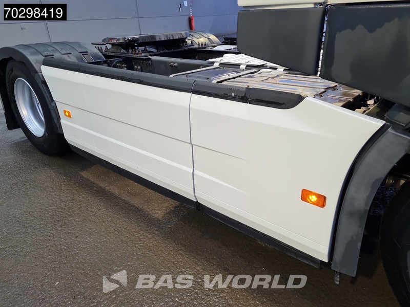Tegljač Volvo FM 410 FM 4X2 Low Mileage! NL-Truck APK 10-2026: slika Tegljač Volvo FM 410 FM 4X2 Low Mileage! NL-Truck APK 10-2026 Tegljač Volvo FM 410 FM 4X2 Low Mileage! NL-Truck APK 10-2026: slika Tegljač Volvo FM 410 FM 4X2 Low Mileage! NL-Truck APK 10-2026