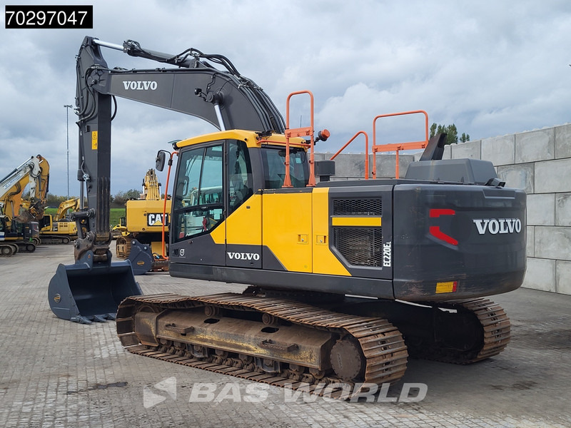 Volvo EC220 E L - Bager gusjeničar: slika Volvo EC220 E L - Bager gusjeničar Volvo EC220 E L - Bager gusjeničar: slika Volvo EC220 E L - Bager gusjeničar