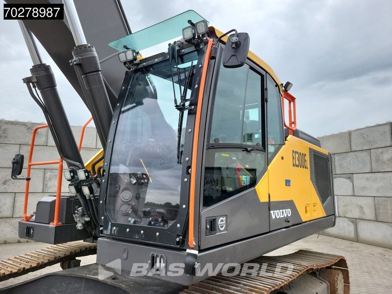 Bager gusjeničar Volvo EC300 E L: slika Bager gusjeničar Volvo EC300 E L