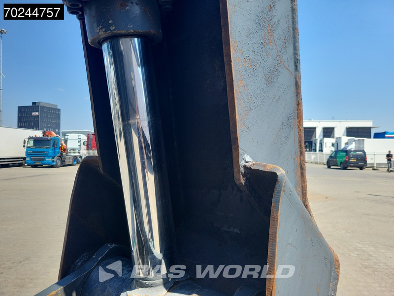 Bager gusjeničar Volvo EC460 B LC UHD - 2X BOOMS: slika Bager gusjeničar Volvo EC460 B LC UHD - 2X BOOMS