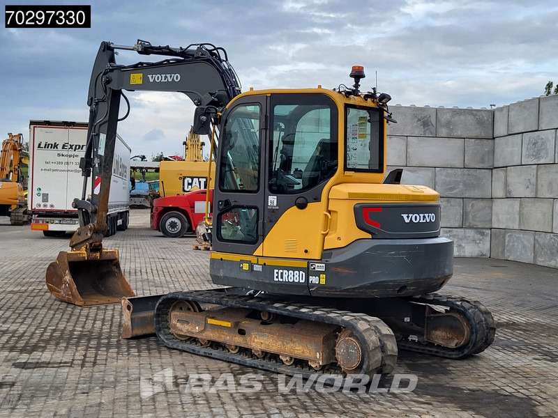 Volvo ECR88 D A/C - 3 BUCKETS - Mini bager: slika Volvo ECR88 D A/C - 3 BUCKETS - Mini bager Volvo ECR88 D A/C - 3 BUCKETS - Mini bager: slika Volvo ECR88 D A/C - 3 BUCKETS - Mini bager