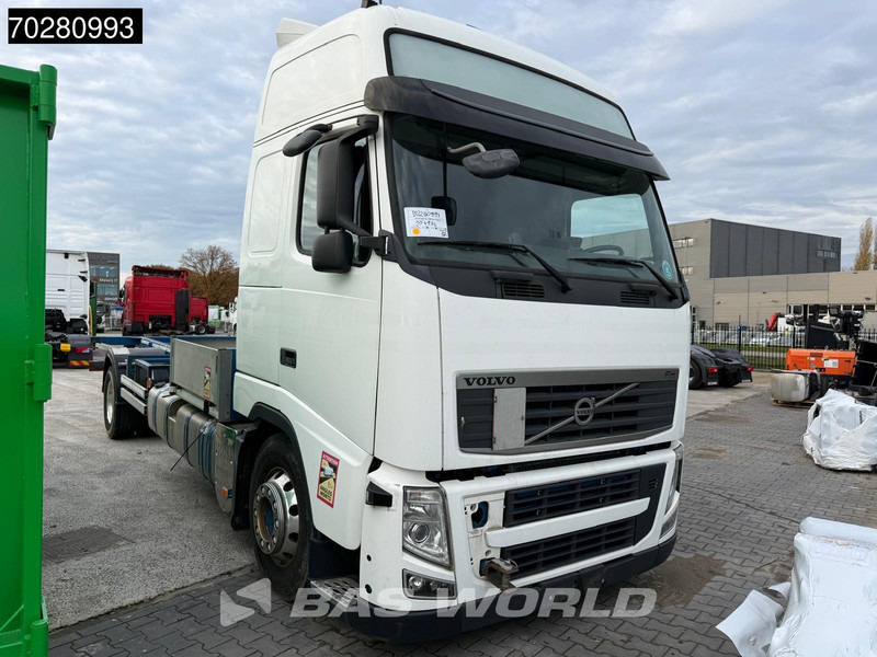 Volvo FH 500 4X2 Defect Engine Globetrotter XL BDF Euro 5 - Transporter kontejnera/ Kamion s izmjenjivim sanducima: slika Volvo FH 500 4X2 Defect Engine Globetrotter XL BDF Euro 5 - Transporter kontejnera/ Kamion s izmjenjivim sanducima Volvo FH 500 4X2 Defect Engine Globetrotter XL BDF Euro 5 - Transporter kontejnera/ Kamion s izmjenjivim sanducima: slika Volvo FH 500 4X2 Defect Engine Globetrotter XL BDF Euro 5 - Transporter kontejnera/ Kamion s izmjenjivim sanducima