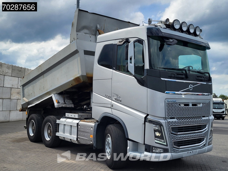 Volvo FH16 650 FH16 6X4 12m3 tipper Big-Axle Automatic Xenon Euro 6 - Kiper: slika Volvo FH16 650 FH16 6X4 12m3 tipper Big-Axle Automatic Xenon Euro 6 - Kiper Volvo FH16 650 FH16 6X4 12m3 tipper Big-Axle Automatic Xenon Euro 6 - Kiper: slika Volvo FH16 650 FH16 6X4 12m3 tipper Big-Axle Automatic Xenon Euro 6 - Kiper