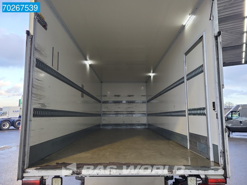 Volvo FL 210 4X2 12tons NL-Truck Automatic Ladebordwand Euro 6 - Kamion sandučar: slika Volvo FL 210 4X2 12tons NL-Truck Automatic Ladebordwand Euro 6 - Kamion sandučar Volvo FL 210 4X2 12tons NL-Truck Automatic Ladebordwand Euro 6 - Kamion sandučar: slika Volvo FL 210 4X2 12tons NL-Truck Automatic Ladebordwand Euro 6 - Kamion sandučar