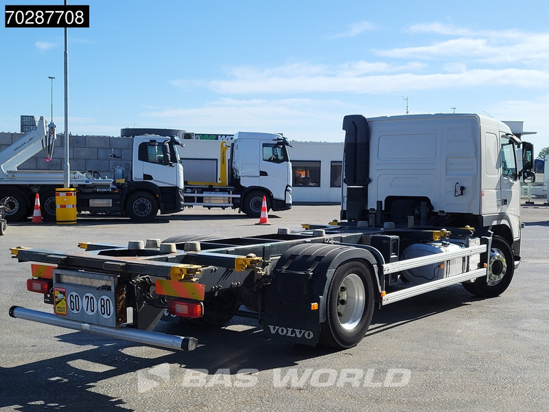 Volvo FM 330 4X2 4,60m Wheelbase BDF Automatic Euro 5 - Transporter kontejnera/ Kamion s izmjenjivim sanducima: slika Volvo FM 330 4X2 4,60m Wheelbase BDF Automatic Euro 5 - Transporter kontejnera/ Kamion s izmjenjivim sanducima Volvo FM 330 4X2 4,60m Wheelbase BDF Automatic Euro 5 - Transporter kontejnera/ Kamion s izmjenjivim sanducima: slika Volvo FM 330 4X2 4,60m Wheelbase BDF Automatic Euro 5 - Transporter kontejnera/ Kamion s izmjenjivim sanducima