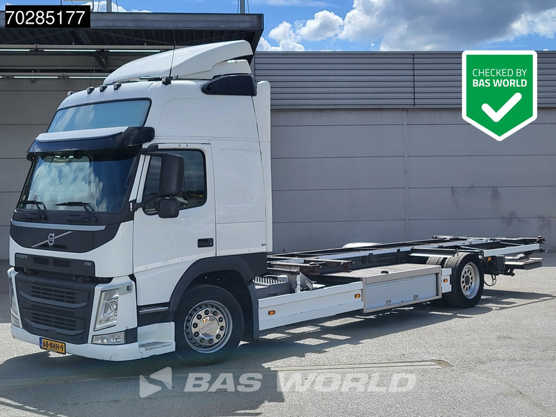Volvo FM 370 4X2 19tons BDF NL-Truck Ladebordwand VEB Xenon ACC Euro 6 - Transporter kontejnera/ Kamion s izmjenjivim sanducima: slika Volvo FM 370 4X2 19tons BDF NL-Truck Ladebordwand VEB Xenon ACC Euro 6 - Transporter kontejnera/ Kamion s izmjenjivim sanducima Volvo FM 370 4X2 19tons BDF NL-Truck Ladebordwand VEB Xenon ACC Euro 6 - Transporter kontejnera/ Kamion s izmjenjivim sanducima: slika Volvo FM 370 4X2 19tons BDF NL-Truck Ladebordwand VEB Xenon ACC Euro 6 - Transporter kontejnera/ Kamion s izmjenjivim sanducima