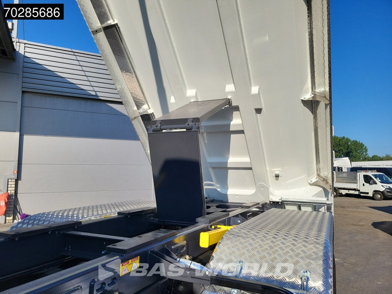 Volvo FMX 500 8X6 NEW! 18m3 KH-Kipper Steelsuspension Big-Axle Automatic Euro 6 - Kiper: slika Volvo FMX 500 8X6 NEW! 18m3 KH-Kipper Steelsuspension Big-Axle Automatic Euro 6 - Kiper Volvo FMX 500 8X6 NEW! 18m3 KH-Kipper Steelsuspension Big-Axle Automatic Euro 6 - Kiper: slika Volvo FMX 500 8X6 NEW! 18m3 KH-Kipper Steelsuspension Big-Axle Automatic Euro 6 - Kiper