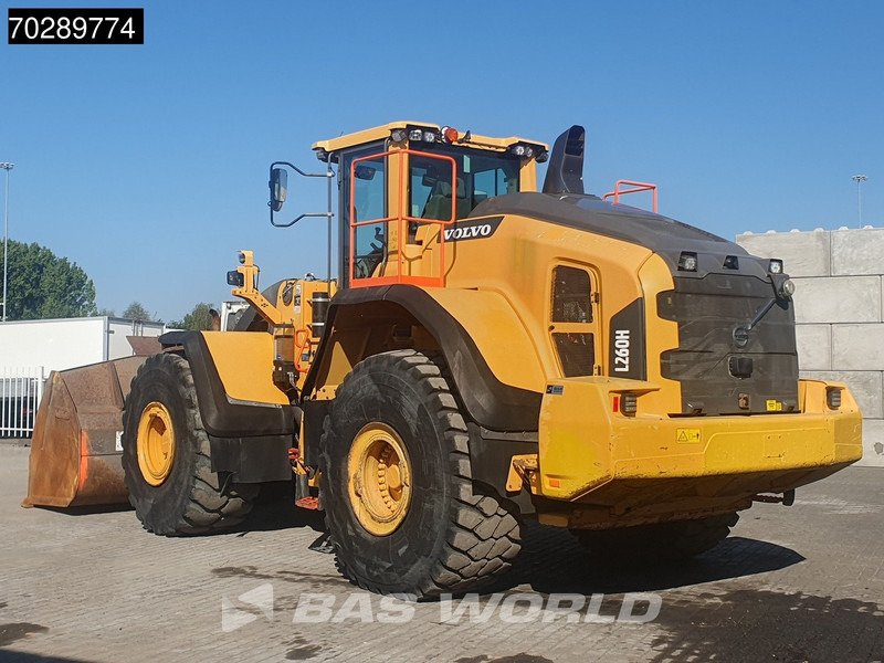 Volvo L260 H CDC - Utovarivač na kotačima: slika Volvo L260 H CDC - Utovarivač na kotačima Volvo L260 H CDC - Utovarivač na kotačima: slika Volvo L260 H CDC - Utovarivač na kotačima