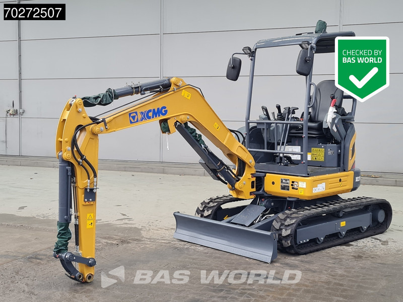 XCMG XE27 E 2 YEARS FACTORY WARRANTY - KUBOTA ENGINE - Mini bager: slika XCMG XE27 E 2 YEARS FACTORY WARRANTY - KUBOTA ENGINE - Mini bager XCMG XE27 E 2 YEARS FACTORY WARRANTY - KUBOTA ENGINE - Mini bager: slika XCMG XE27 E 2 YEARS FACTORY WARRANTY - KUBOTA ENGINE - Mini bager