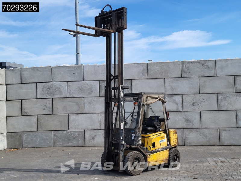 Yale GDP25 PF - Diesel viličar: slika Yale GDP25 PF - Diesel viličar Yale GDP25 PF - Diesel viličar: slika Yale GDP25 PF - Diesel viličar