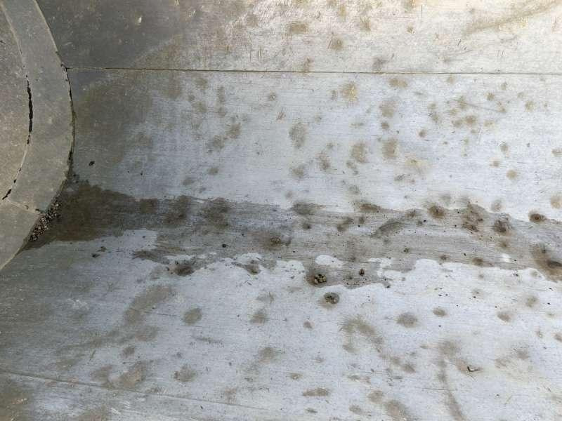 Kiper poluprikolica Benalu 3 ESSIEUX: slika Kiper poluprikolica Benalu 3 ESSIEUX