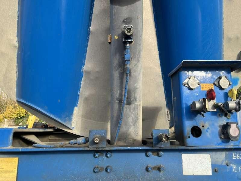 Kiper poluprikolica Benalu 3 ESSIEUX: slika Kiper poluprikolica Benalu 3 ESSIEUX