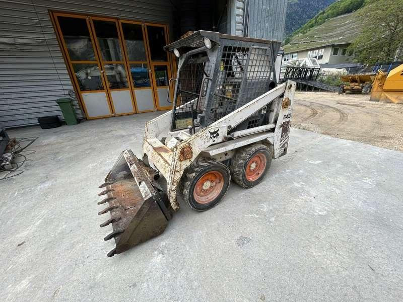 Bobcat 543 - Mini utovarivač: slika Bobcat 543 - Mini utovarivač Bobcat 543 - Mini utovarivač: slika Bobcat 543 - Mini utovarivač