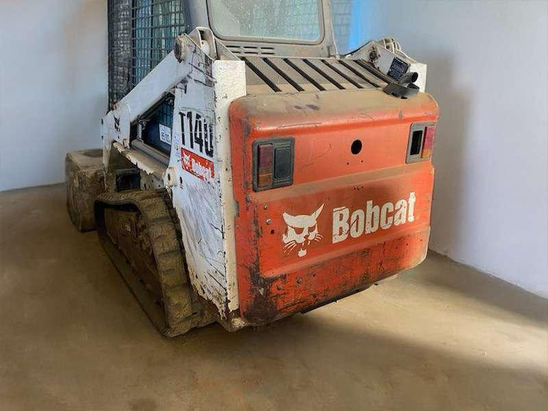 Bobcat T140 - Kompaktni utovarivač gusjeničar: slika Bobcat T140 - Kompaktni utovarivač gusjeničar Bobcat T140 - Kompaktni utovarivač gusjeničar: slika Bobcat T140 - Kompaktni utovarivač gusjeničar